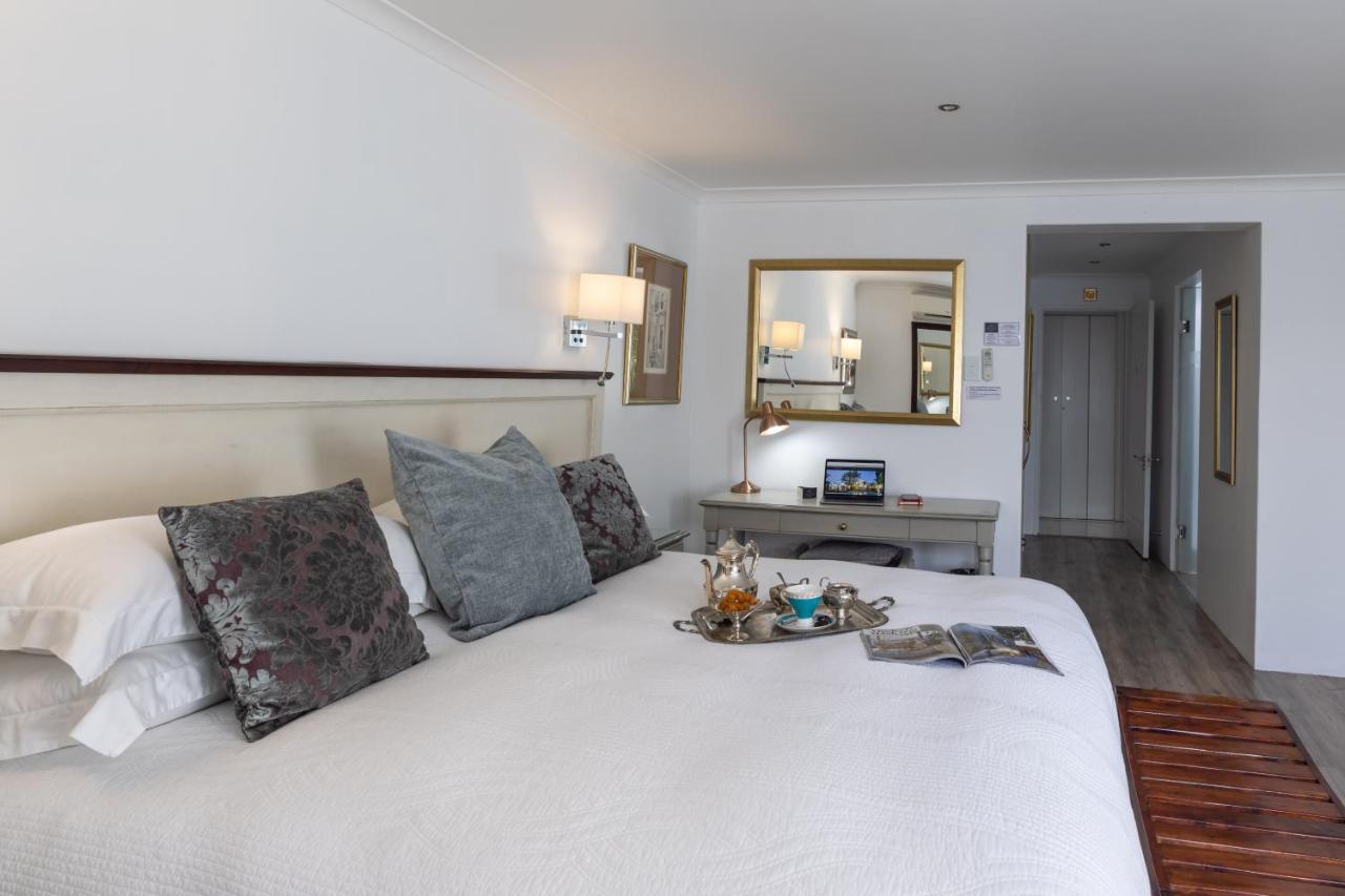 Cape Pillars Boutique Hotel Дърбанвил Екстериор снимка