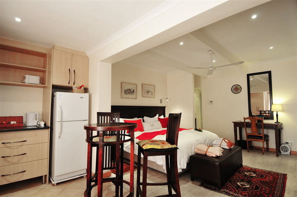Cape Pillars Boutique Hotel Дърбанвил Екстериор снимка